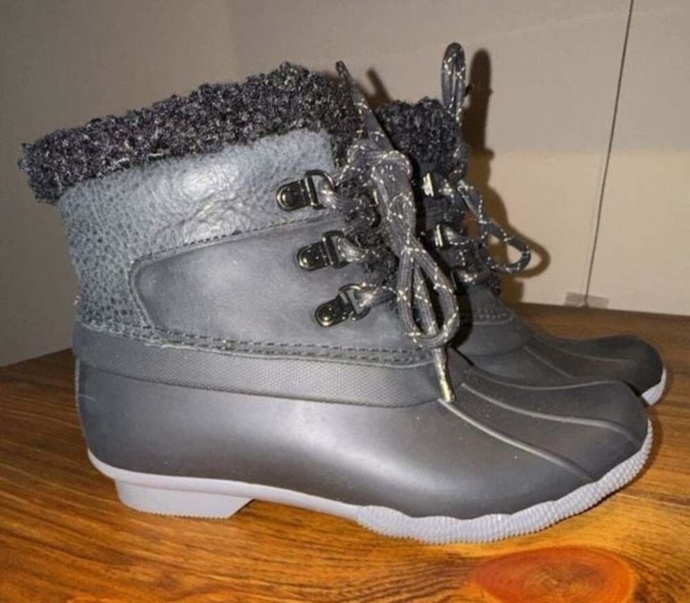 Sperry Women's Saltwater Alpine Black Leather Duck Boots STS86690